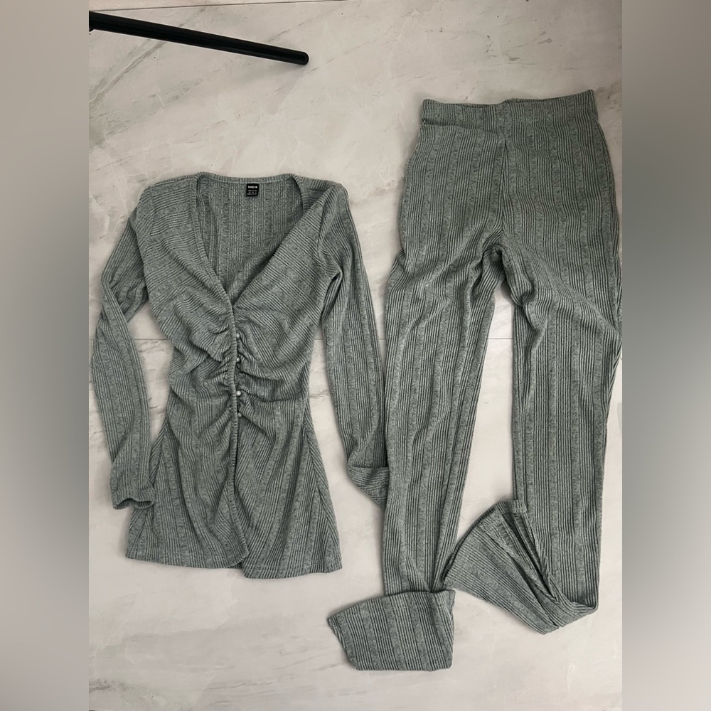 Shein light green ribbed knit long sleeve top and leggings set